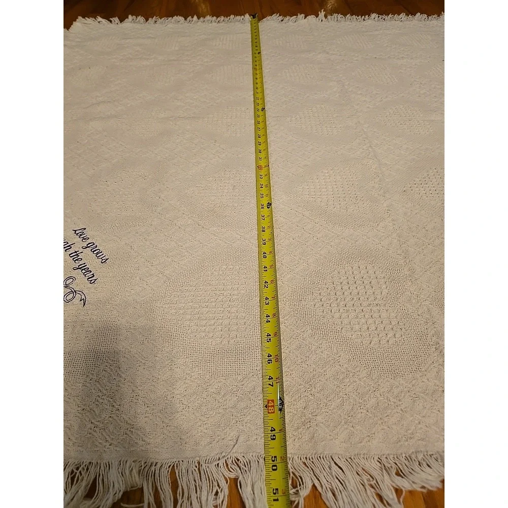 Vtg Heart Fringe Throw Blanket 62x51 Waffle Weave Lap Baby Decor White Anniversa